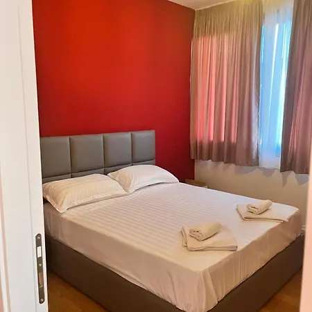 Apartment M&t *