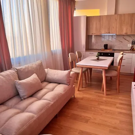 Apartment M&t